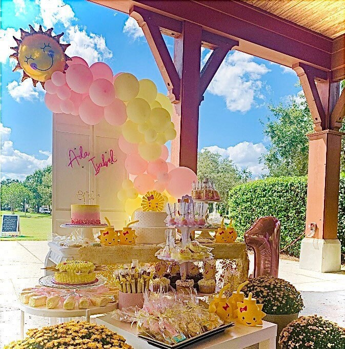 You are My Sunshine! Pastel Yellow and Pink Balloon Garland Kit