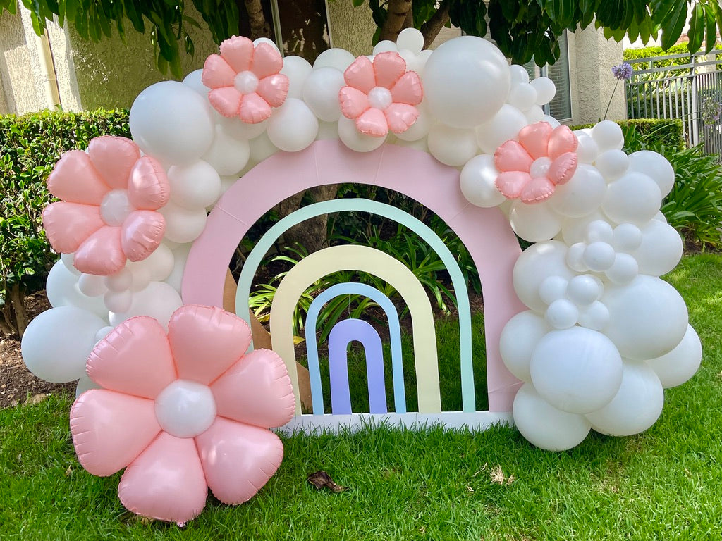 Pastel Pink Daisy Balloon Garland Kit